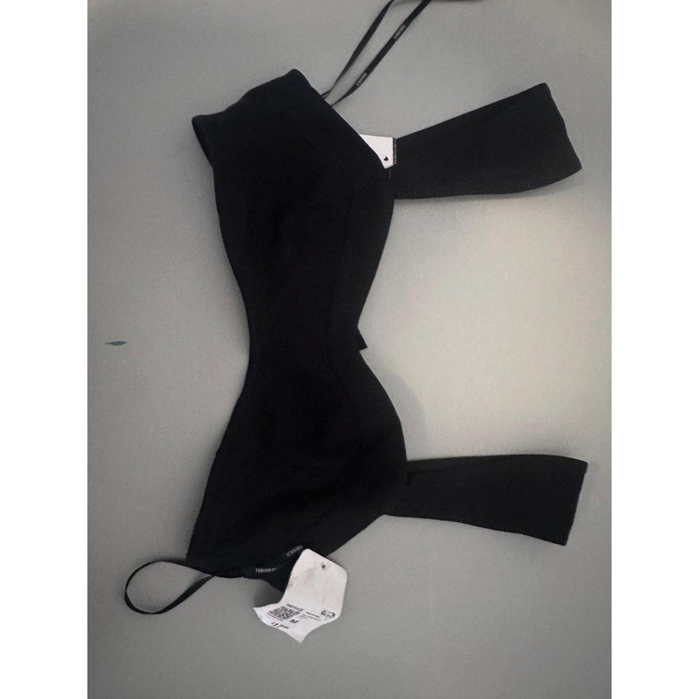 Forever 21 Black Crop Top‎ with Wide Straps